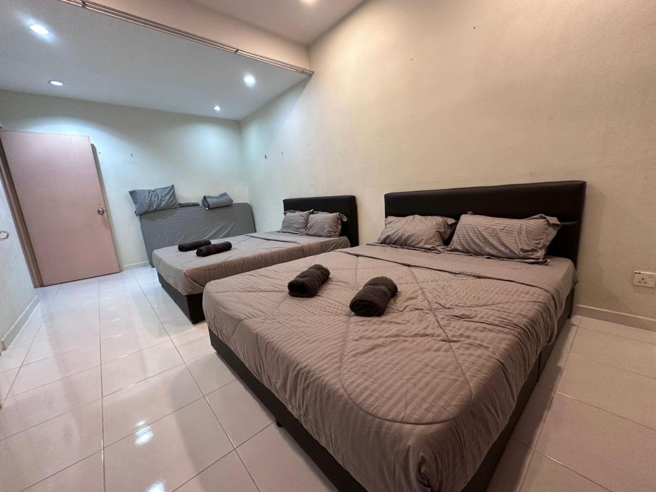 Desa Tebrau 1 Near Ikea Toppen Peikin Long Sing Helixuan Restaurant *